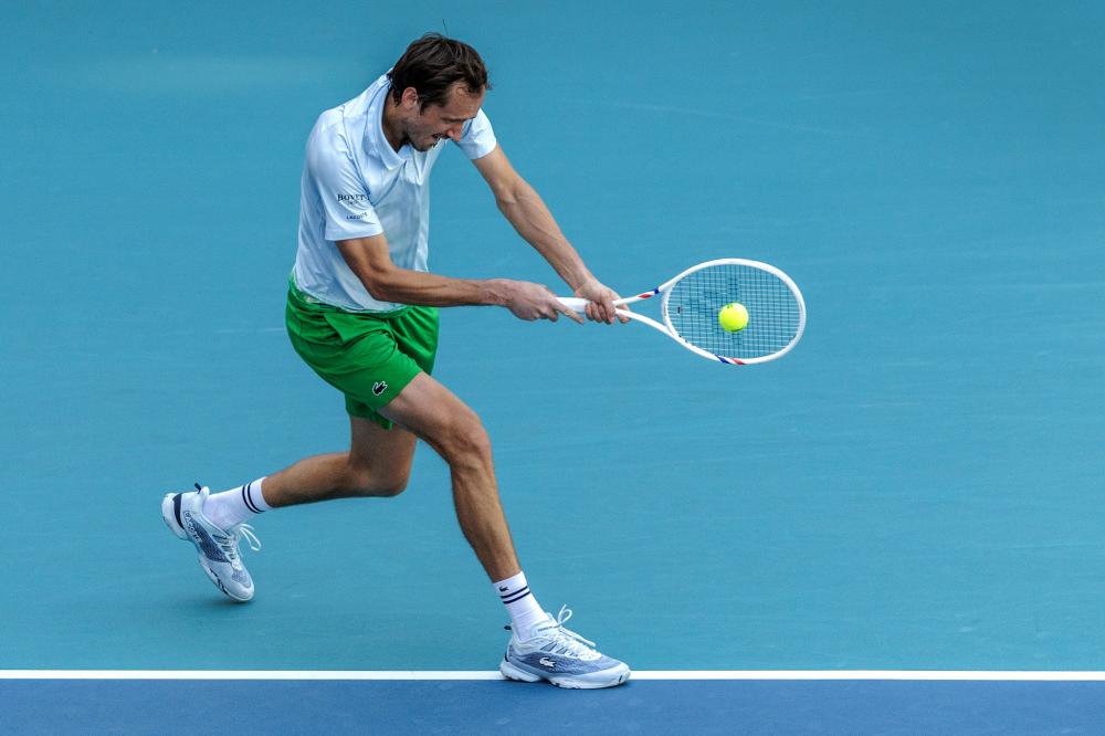 投入到体育 投入到体育